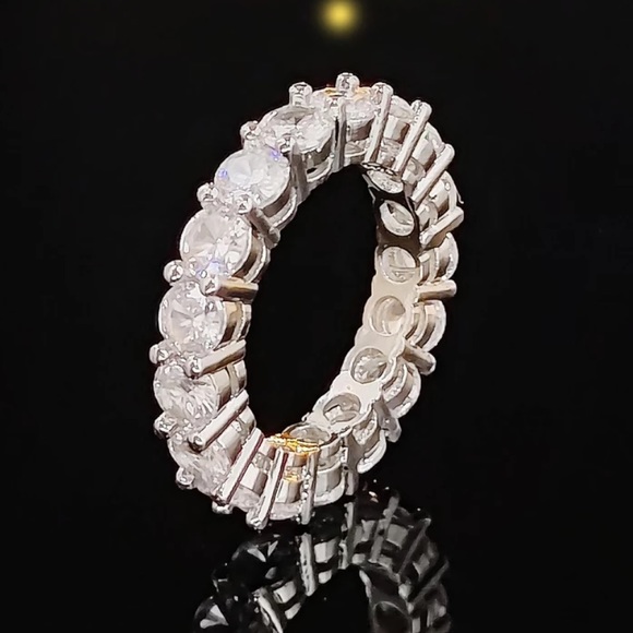 NEW 4MM ETERNITY BAN 925 STERLING SILVER RING, CUTE RING, SHINY RING. - Picture 5 of 5